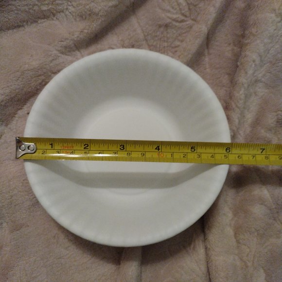 18 pc Melamine Paper Plates Dinnerware - Picture 3 of 6